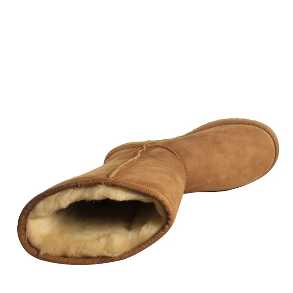 Ugg Classic Tall II boot - Picture 2 of 4